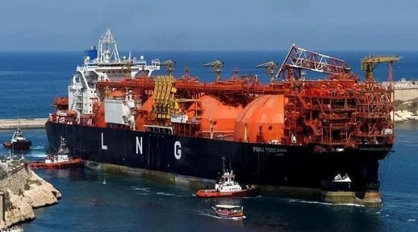 Pakistan to start receiving ‘cheaper’ LNG from Azerbaijan