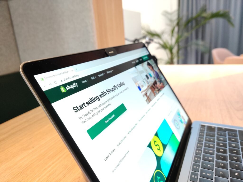 A Step-by-Step Guide on How to Make Money on Shopify A Step-by-Step Guide on How to Make Money on Shopify